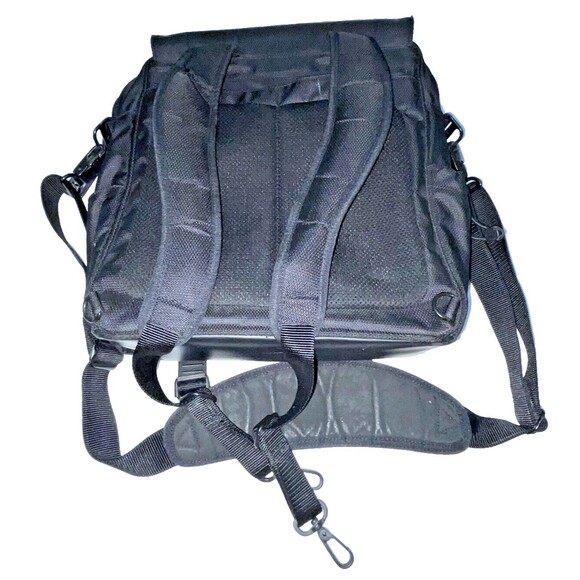 TUMI black Nylon Backpack Shoulder Messenger Bag 589C Computer padded READ VTG - Picture 7 of 16